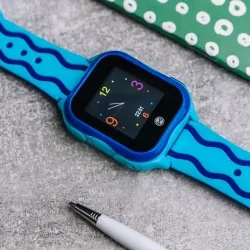 Zegarek smartwatch Forever KW-300 dla dzieci z lokalizatorem GPS WIFI SOS niebieski