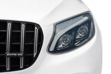 Samochód auto na akumulator Caretero Toyz Mercedes-Benz GLC 63S AMG akumulatorowiec + pilot zdalnego sterowania - biały