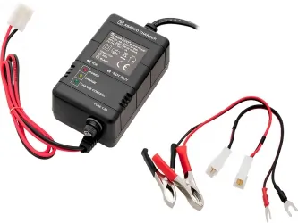 Ładowarka akumulatorowa 6Ah–20Ah 12V