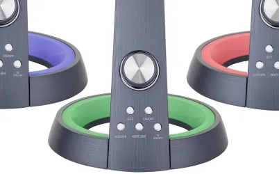 Lampka biurkowa LED REBEL KOM1013 ze zmiana temperatury barwowej światła i gniazdem USB