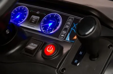 Samochód auto na akumulator Caretero Toyz Mercedes-Benz S63 Coupe akumulatorowiec + pilot zdalnego sterowania - czarny