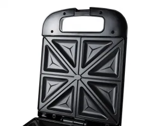 Opiekacz do kanapek toster sandwich Adler AD 3055