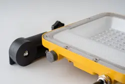LAMPA przenośna LED Loyal Lighting 3400lm IP65 4K stojak/przewVDE/wtyczka