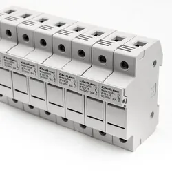 Podstawa bezpiecznikowa   bezpiecznik DC Qoltec 2P 1000V 30A solar