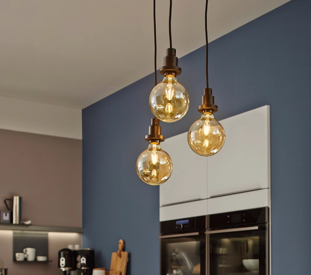 Żarówka retro LED ozdobna filament ściemnialna 8W E27 2200K ciepło biała OSRAM Vintage 1906