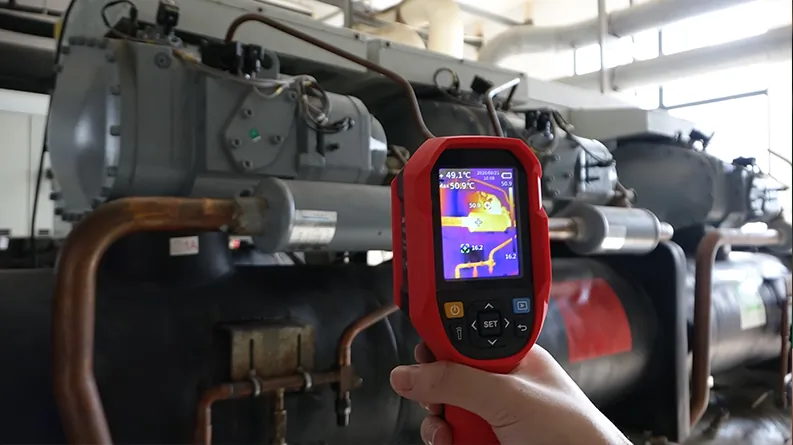 Kamera termowizyjna Uni-T UTi260B