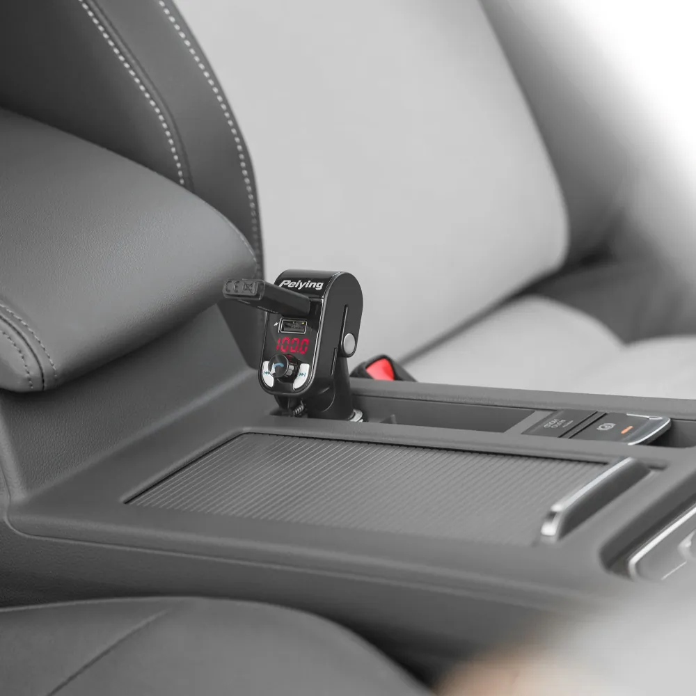 Transmiter FM samochodowy z zestawem głośnomówiącym Peiying Bluetooth 2xUSB