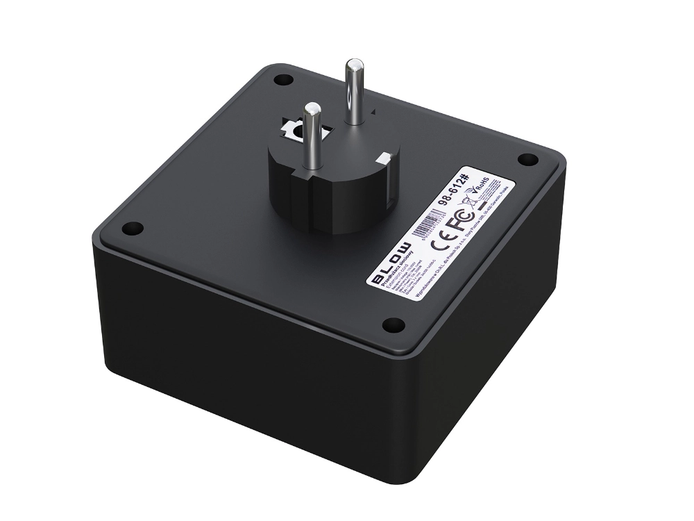 Rozgałęźnik R-20 PR 2-GNIAZDA + 2USB + USB-C czarny