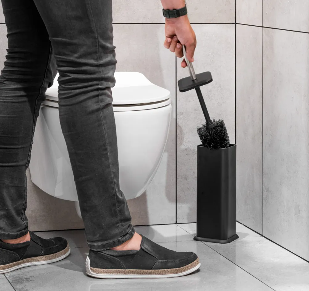 Wolnostojąca szczotka do WC Teesa czarna