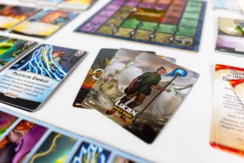 Gra karciana AEONs END: WIOSKA NA POŁUDNIU - dodatek Portal Games