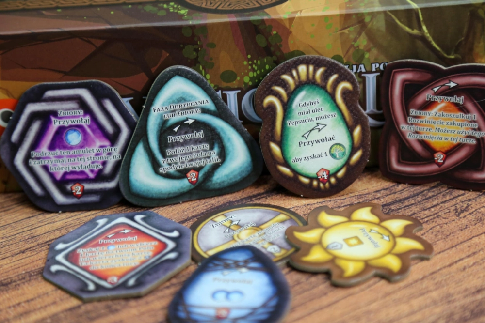 Gra MYSTIC VALE BIG BOX - podstawa + dodatki Portal