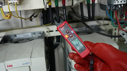 Miernik tester napięcia Uni-T UT256