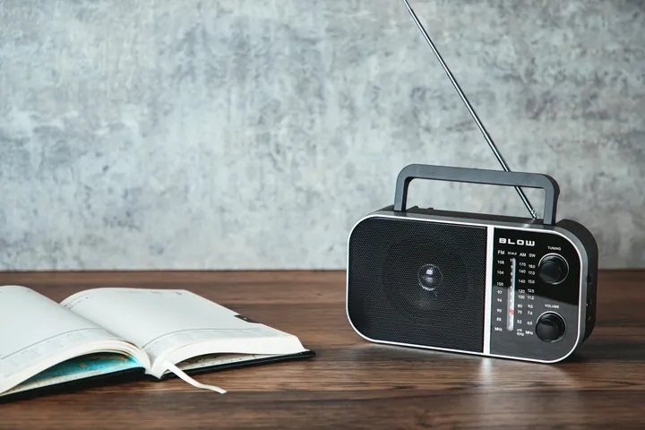 Radio przenośne analogowe AM/FM BLOW RA6 Bluetooth
