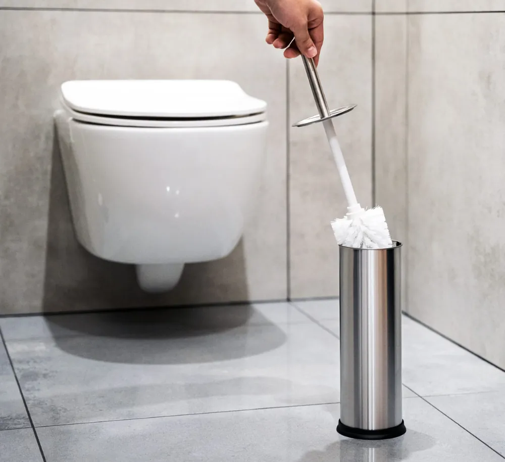 Wolnostojąca szczotka do WC Teesa srebrna